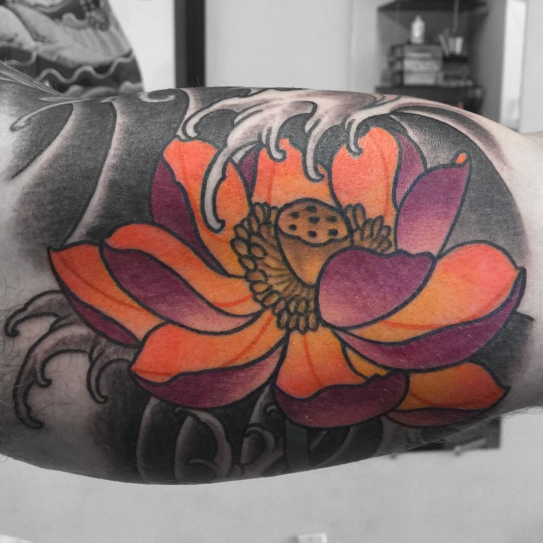 Tattoo uploaded by Hannah • Sunflower tattoo • Tattoodo